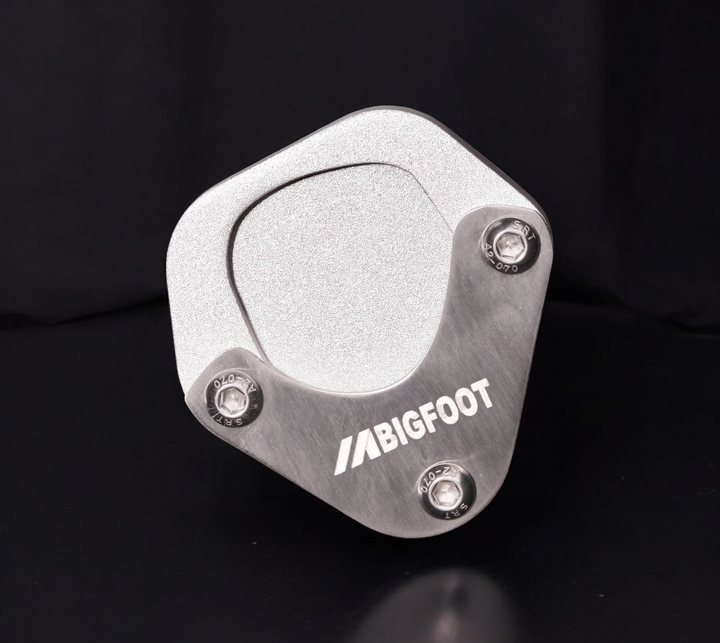 Machina Side stand extender for BMW GS310