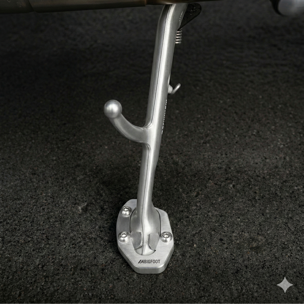 Machina side stand extender mounted on, triumph speed twin side stand 