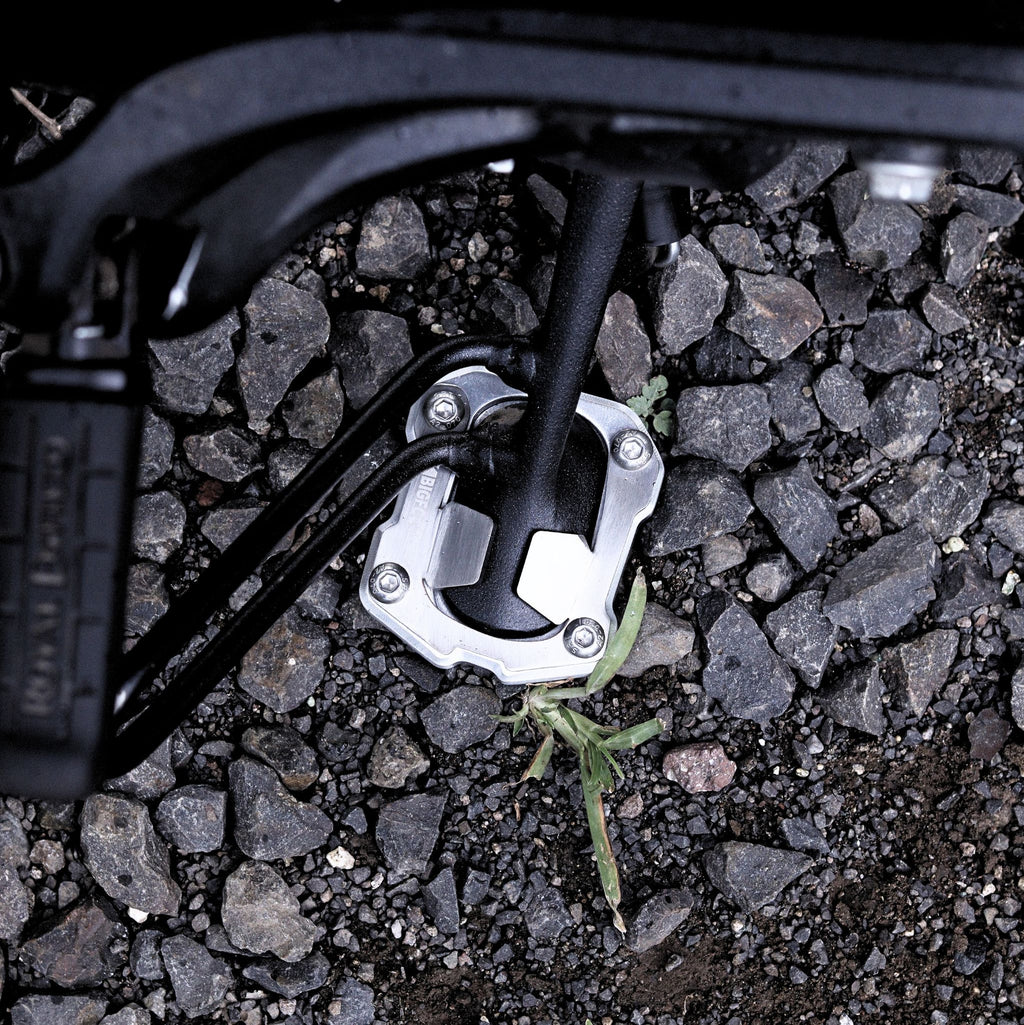 Machina Side stand extender for Royal Enfield Super Meteor 650 / Shotgun 650