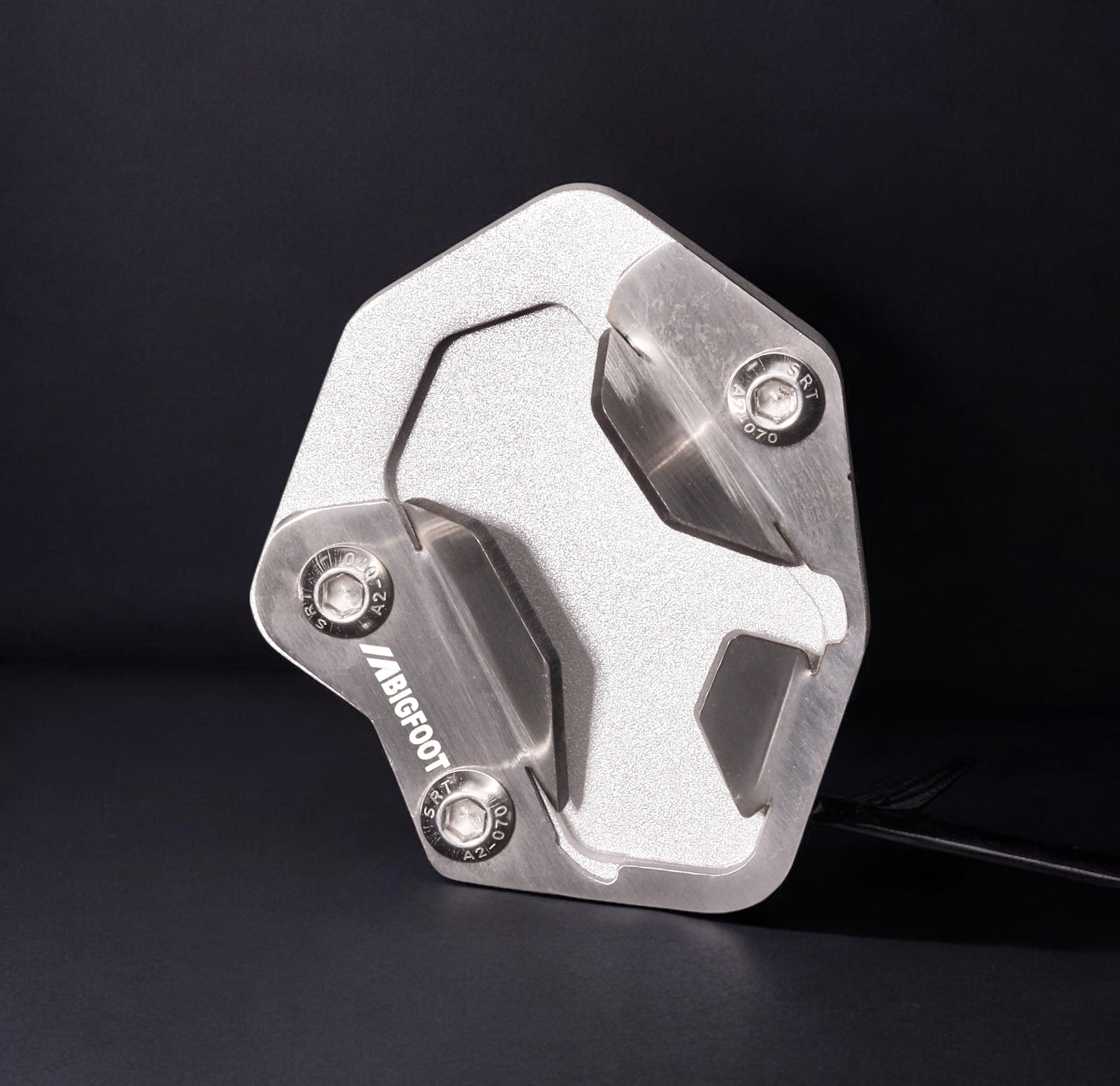 Machina Side stand extender for Triumph Tiger 800