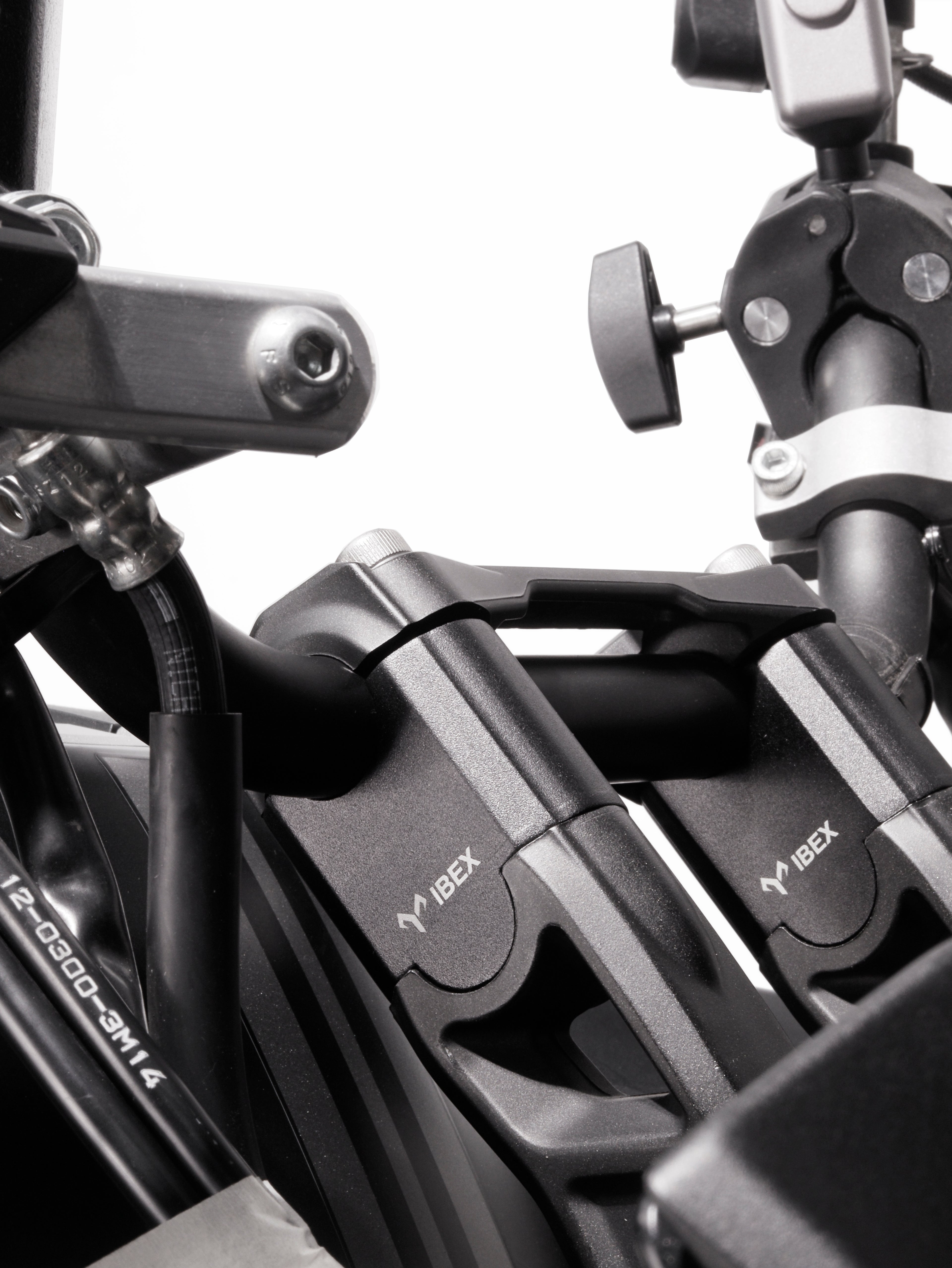 Machina Handle bar risers for Kawasaki Versys 650