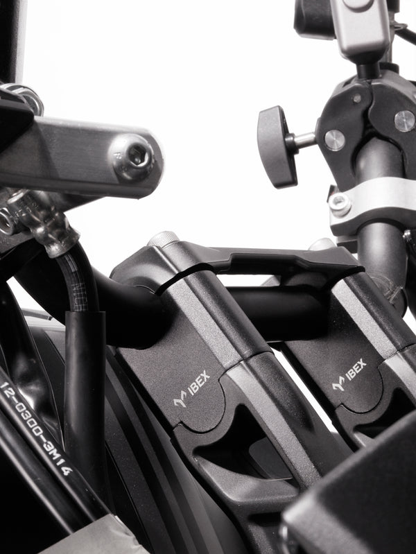 Machina Handle bar risers for Kawasaki Versys 650