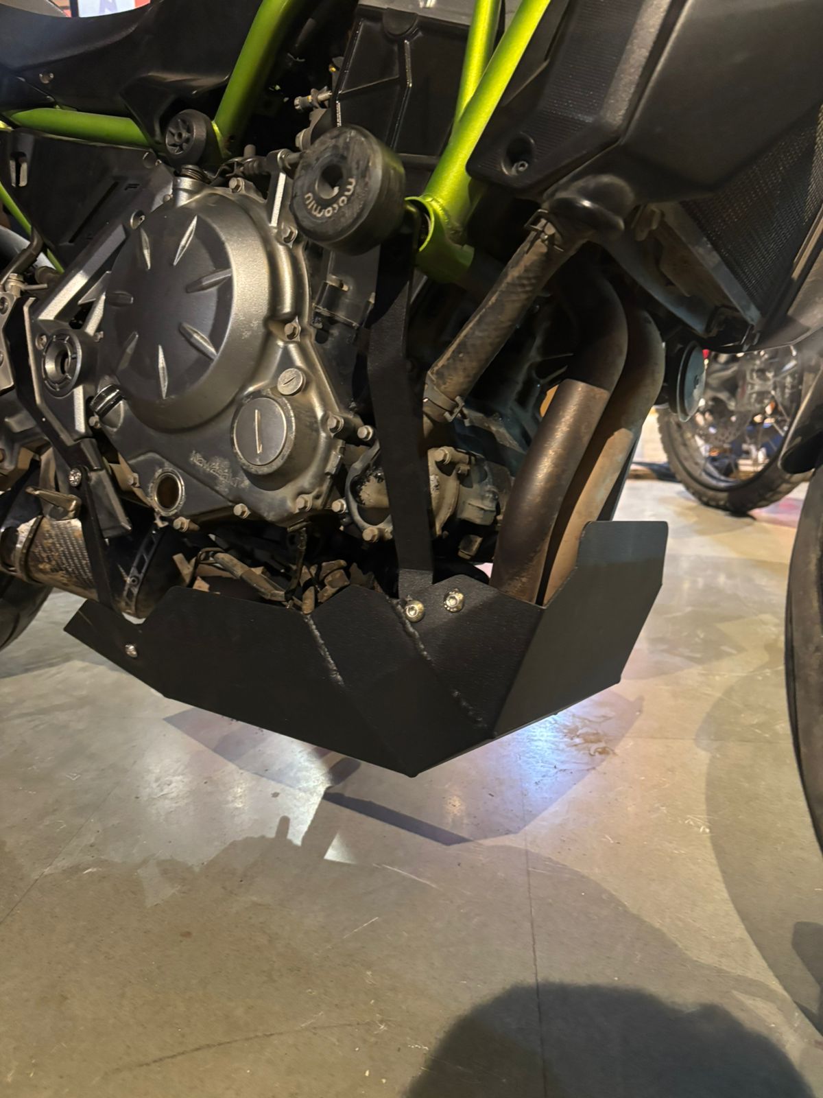 Machina Skid Plate For Kawasaki z650